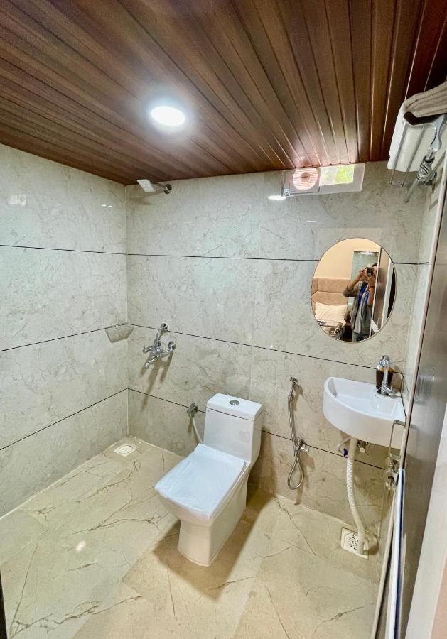 Tekri Farms And Retreat Hotel Ujjain Buitenkant foto